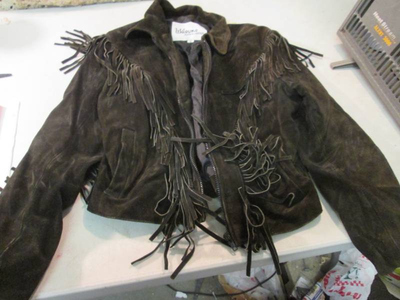 lot 192 image: Wilsons Suede Leather Fringed Jacke...