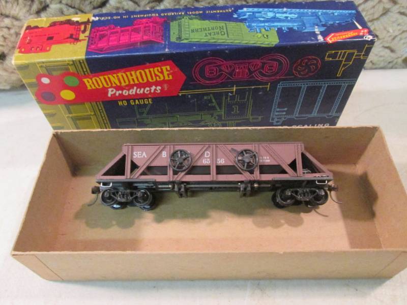 lot 203 image: Vintage Roundhouse Products Ho Gaug...