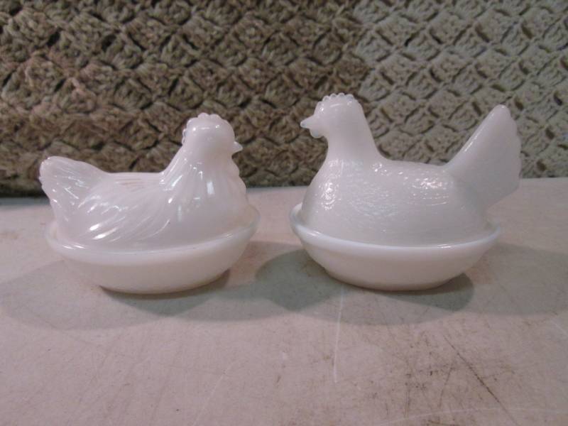 lot 245 image: 2 Milk Glass Chicken Dishes with Li...