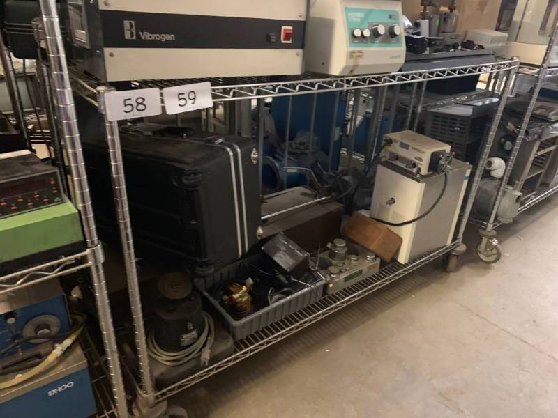 ROLLING RACK (NO CONTENTS)