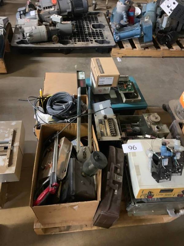 PALLET LOT OF MISC.