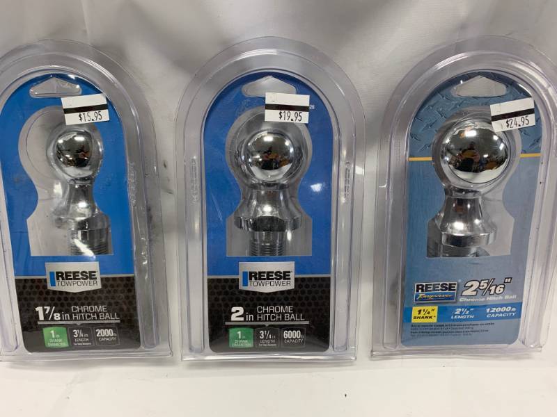 lot 45 image: Tri Ball Hitch Set 1 78   2   2 1516