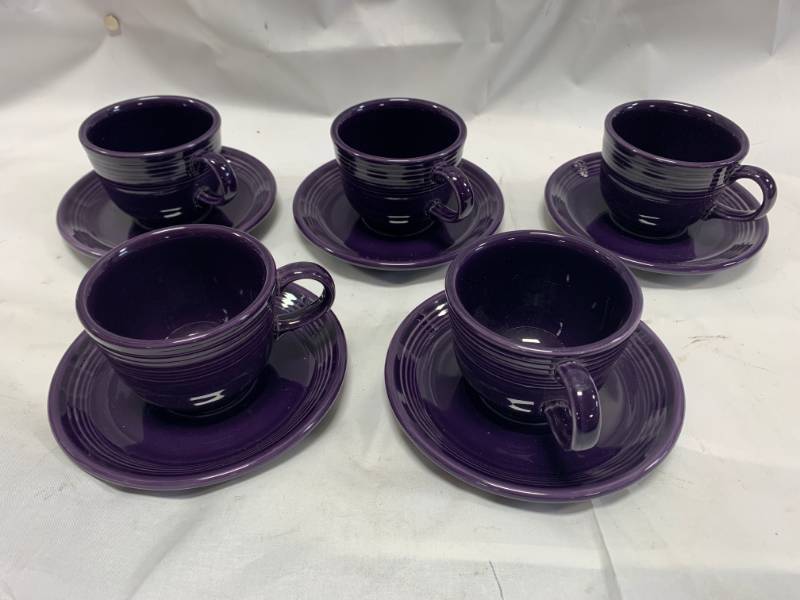 lot 69 image: 10pc Fiestaware Set