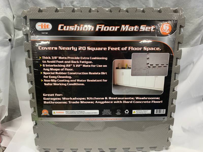 lot 109 image: 6pc Shop Gym Garage Floor Mat Set