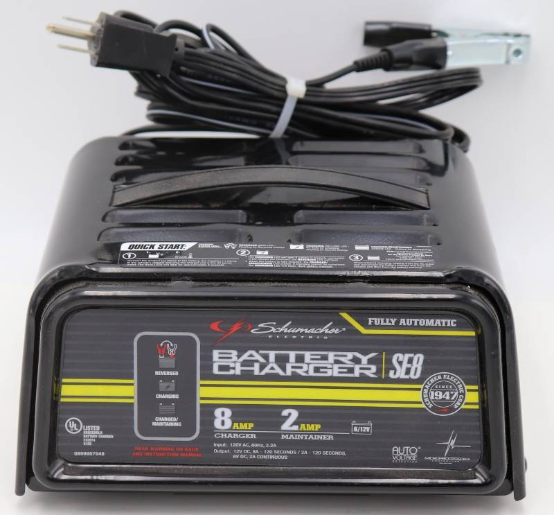 lot 7 image: Schumacher 8amp Battery Charger
