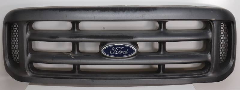 lot 11 image: Ford Front Grille