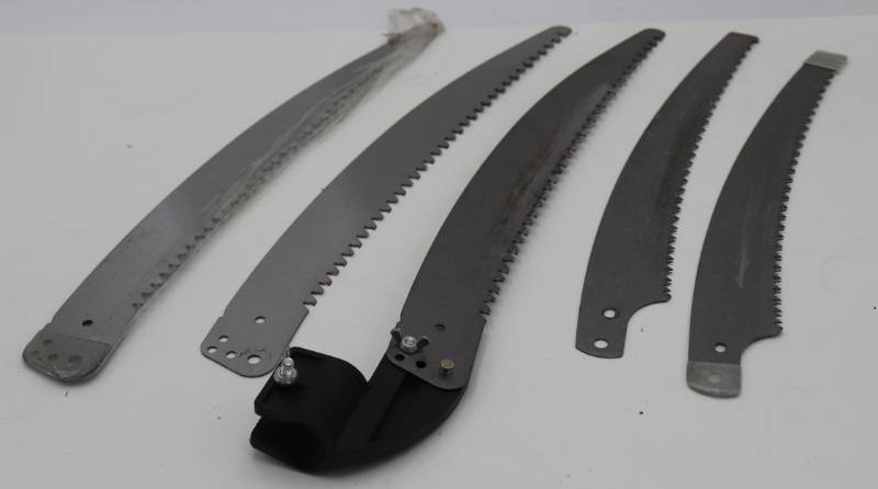 lot 23 image: Misc Pole Saw Blades