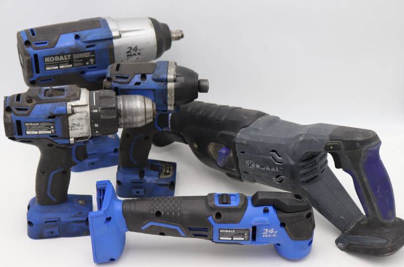 lot 30 image: Kobalt power tools