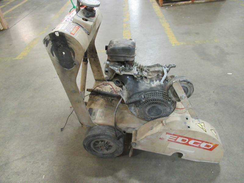 lot 97 image: EDCO 39100 KL-14 Saw, Walk-behind 14 7 HP Subaru, Downcut - For Parts.