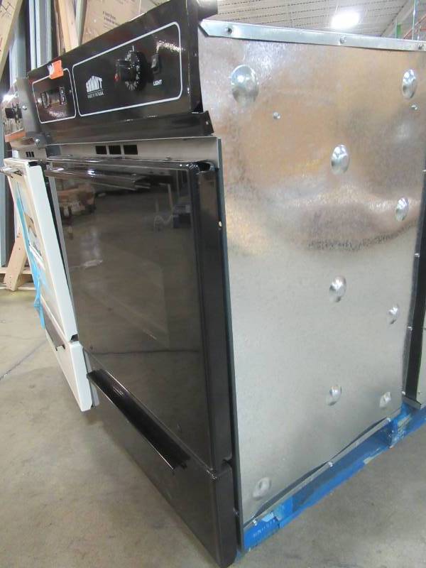 lot 200 image: Summit Appliance 24 in. Single Gas Wall Oven in Black, With Black Glass Door TTM7212DK