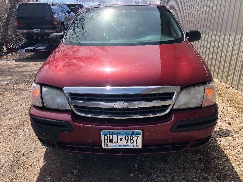lot 21 image: 2003 CHEVY VENTURE NO RESERVE