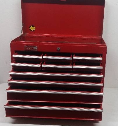 lot 15 image: Popular Mechanics 10 Drawer Tool Chest