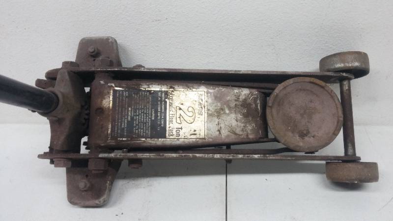 Sears 2 Ton Floor Jack Tested As Working No Reserves Consignment Tools Equipment More 4 19 K Bid