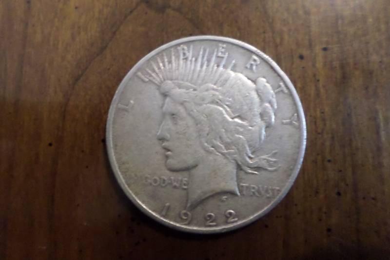 lot 80 image: 1922 Peace Silver Dollar
