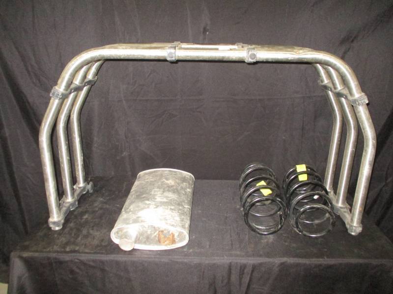 lot 18 image: Springs, Muffler and Endgate bar