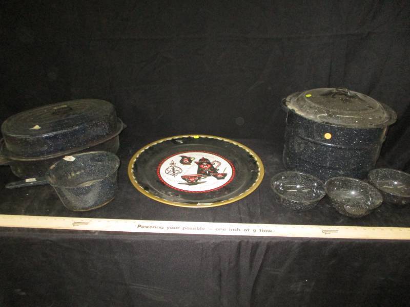 lot 30 image: Canner and roaster and tray