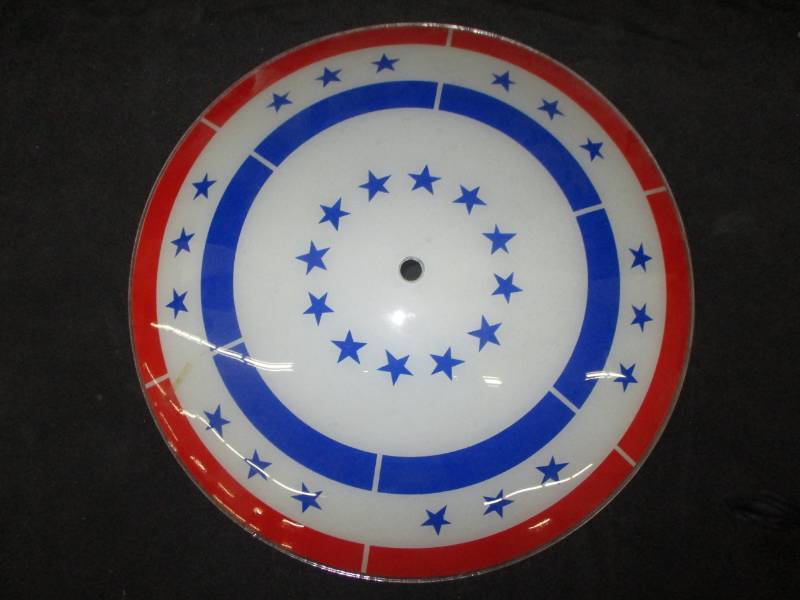 lot 49 image: Vintage Light Cover
