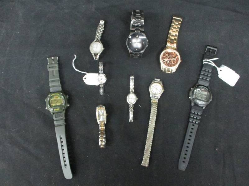 lot 58 image: Watches