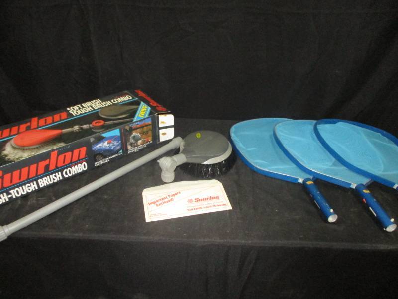lot 115 image: Swirlon Soft Brush car wash end with extender and 3 pool sifter ends