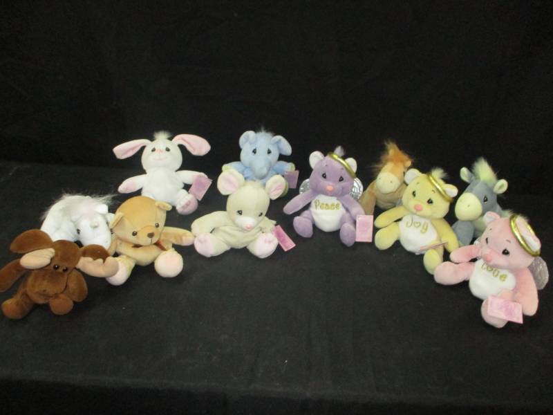 lot 128 image: 11 Ty Beanie Babies