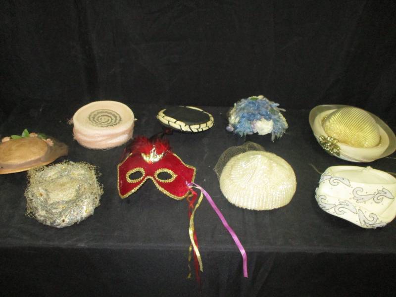 lot 161 image: Vintage Hats