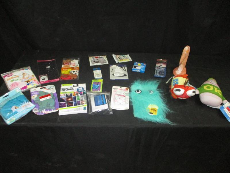 lot 181 image: kids toy, birthday singing card, baby mat, Graphic design studio, and more