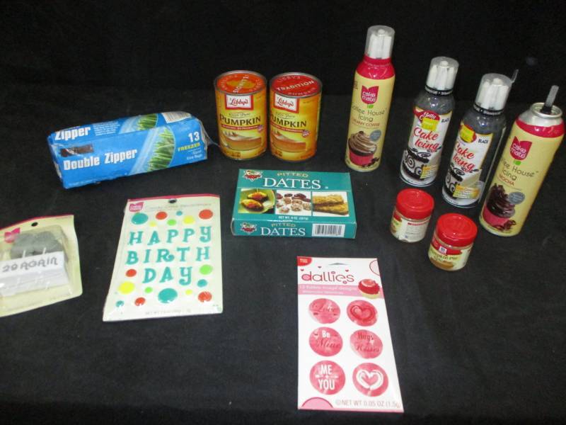 lot 192 image: cake decorating stuff, edible cupcake tops and birthday stuff