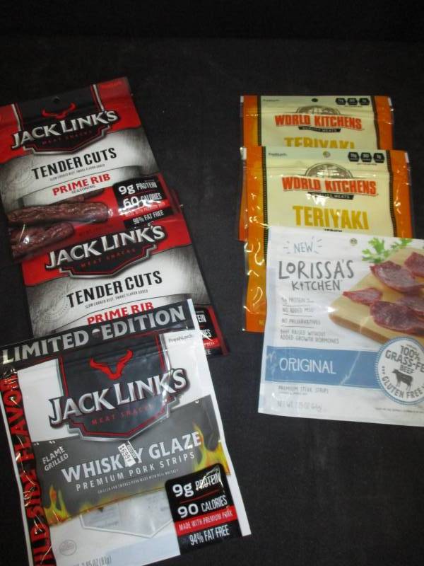lot 203 image: 6 bags of beef jerkey