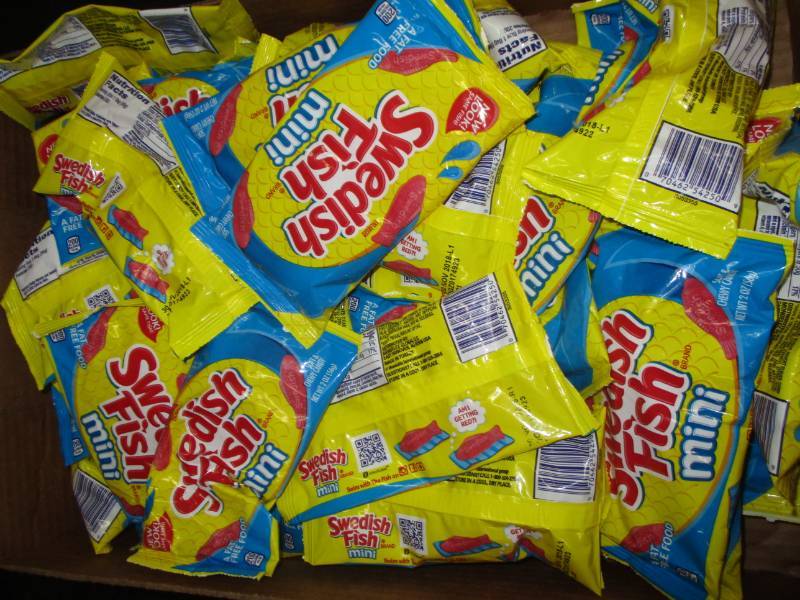 lot 212 image: 41 sweedish fish packs