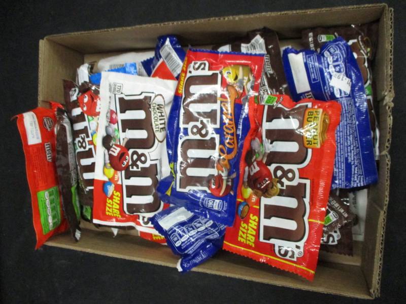 lot 247 image: 30 bags of m&ms