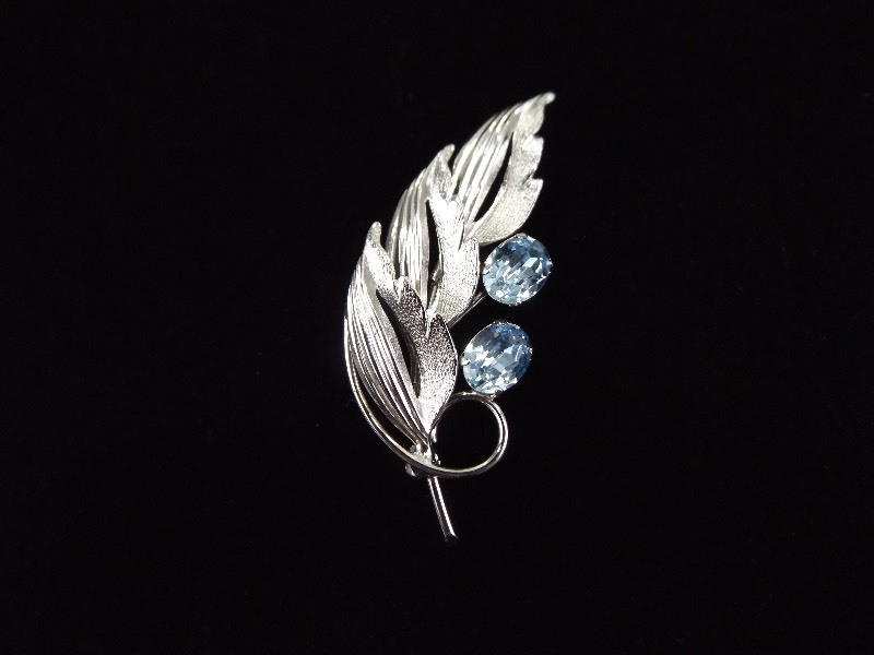 .925 Sterling Silver Faceted Topaz Leaf Brooch