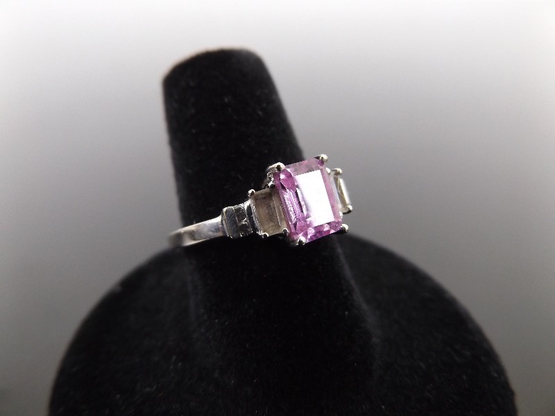 10k White Gold Princess Cut Pink Topaz Ring Sz 6.75