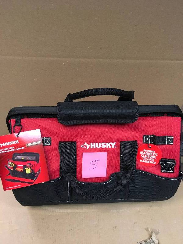 Husky 20 in. Tool Tote Bag with Magnetic Closure in very good condition