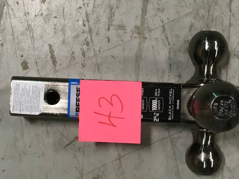 Reese Towpower 7039800 2 Black Nickel Triple Ball Mount in very good condition