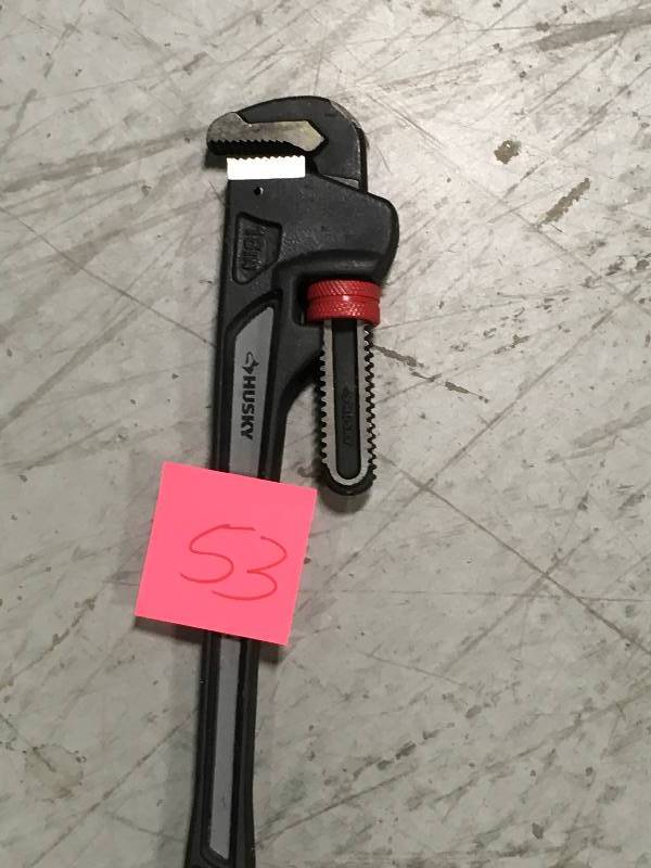 HUSKY TOOL 18 IN in very good condition