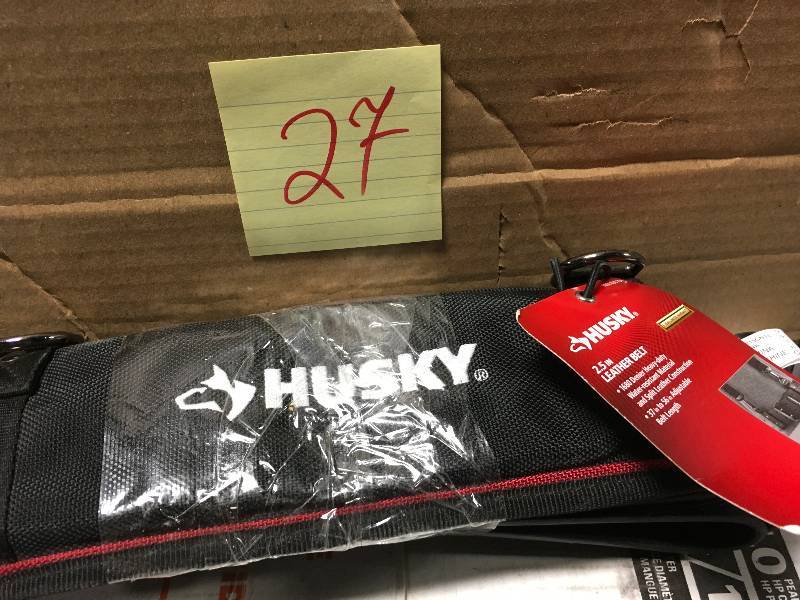 lot 27 image: Husky 2.5 in. Padded Tool Gear Belt in good condition