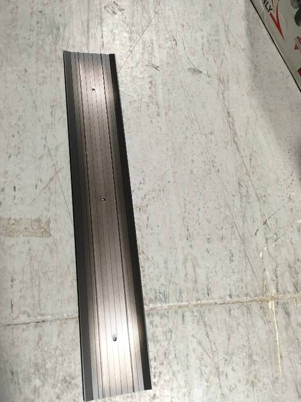 lot 48 image: M-D Building Products Adjustable 5-58 in. x 32 in. Aluminum and Hardwood Inswing Threshold not used