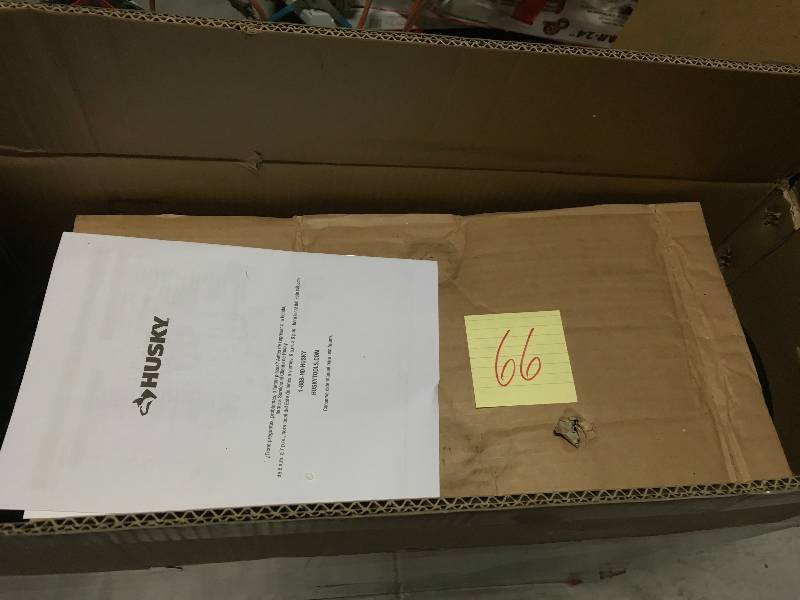 lot 66 image: Husky 8G 150 PSI Hotdog Air Compressor in good condition