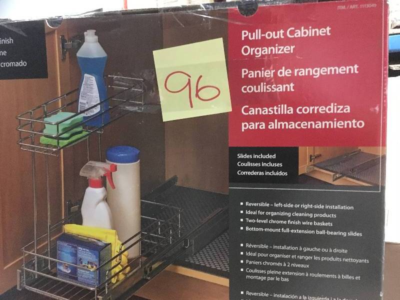 lot 96 image: Richelieu Chrome Pull-Out Cabinet Organizer 1113049 in good condition