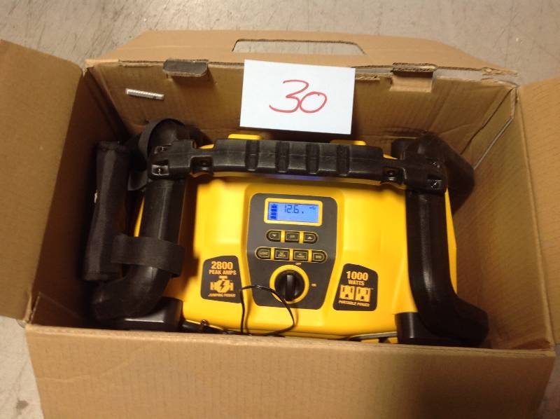 lot 30 image: DEWALT 2800 Peak Amp Jump Starter 1000-Watt Power Inverter with Digital Compressor MISSING JUMP CABLES