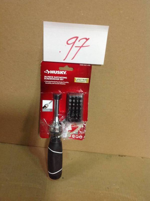 lot 97 image: Husky Ratcheting Screwdriver Set (30-Piece) in good condition