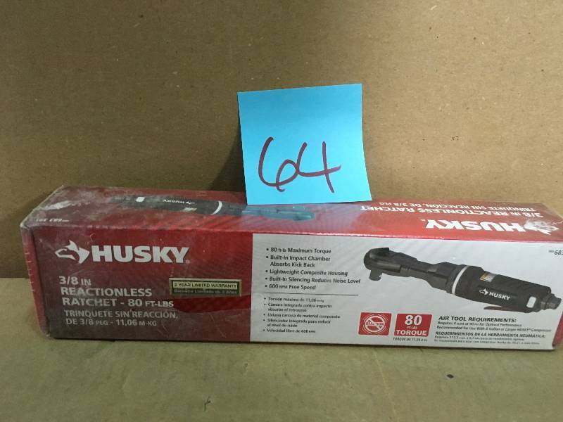 Husky Socket Wrenches 38 in. Reactionless Ratchet 80 ft. lbs. H4120  in good condition
