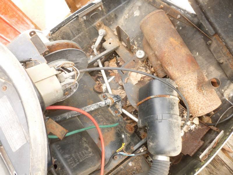 SnS Auctions # 370 Vintage Snowmobile Parts
