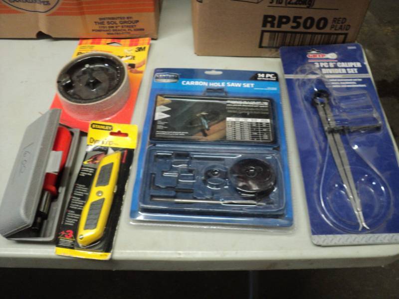 lot 9 image: Lots of Tools...