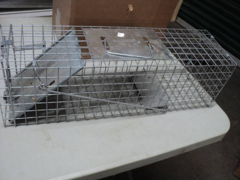 lot 23 image: Hauahart Animal Metal Trap...