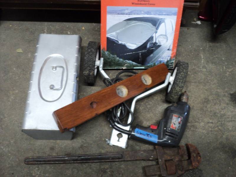 lot 46 image: Misc....