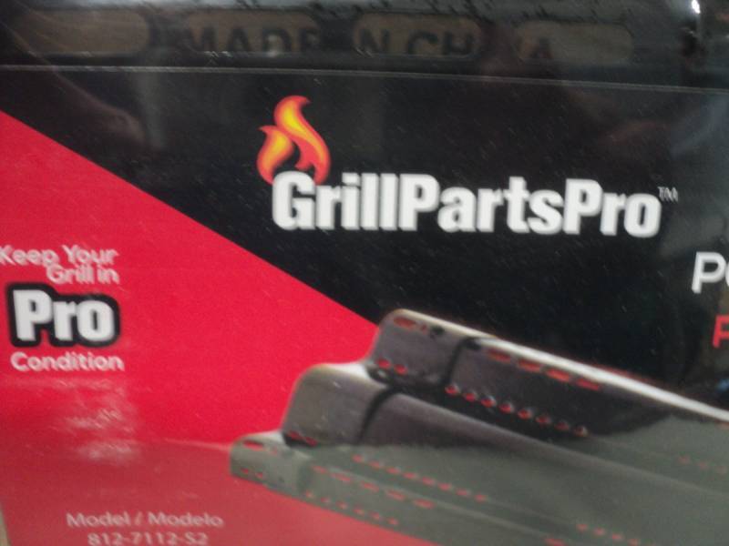lot 74 image: Case of 10 Grill Parts Pro Adjustab...