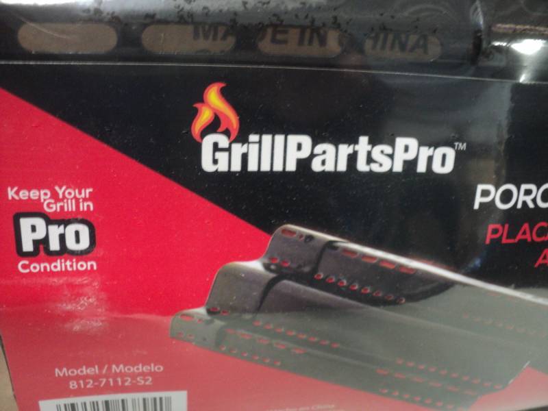 lot 76 image: Case of 10 Grill Parts Pro Adjustab...