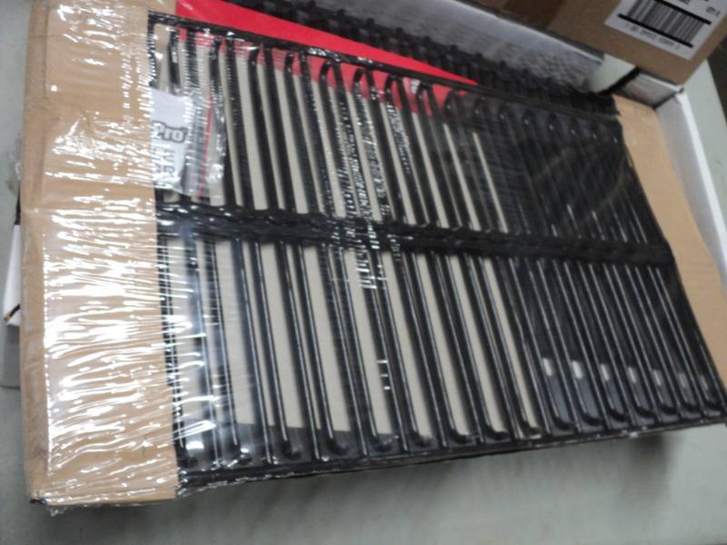 lot 85 image: Case of 8 Grill Parts Pro Adjustabl...