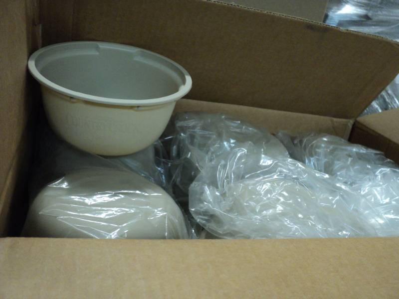 lot 162 image: Case of 354 Food Tubs...